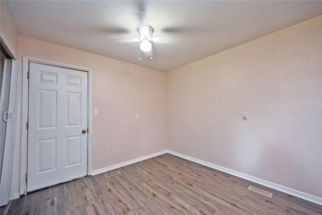 136 Bronwood Street, New Lebanon, OH 45345