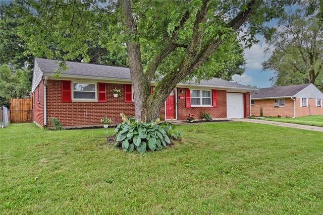 136 Bronwood Street, New Lebanon, OH 45345