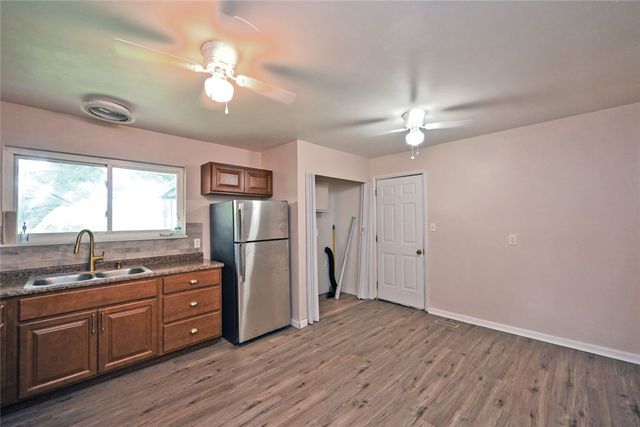 136 Bronwood Street, New Lebanon, OH 45345