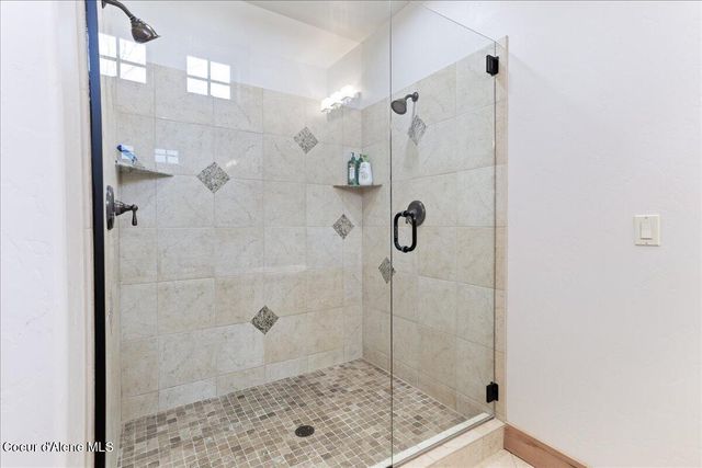 509 Becker Lane, Dover, ID 83825
