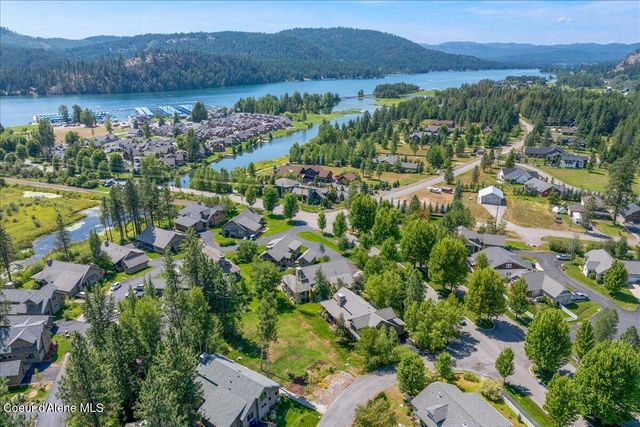 509 Becker Lane, Dover, ID 83825