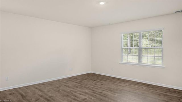 504 Nassco Place, Jamestown, NC 27282