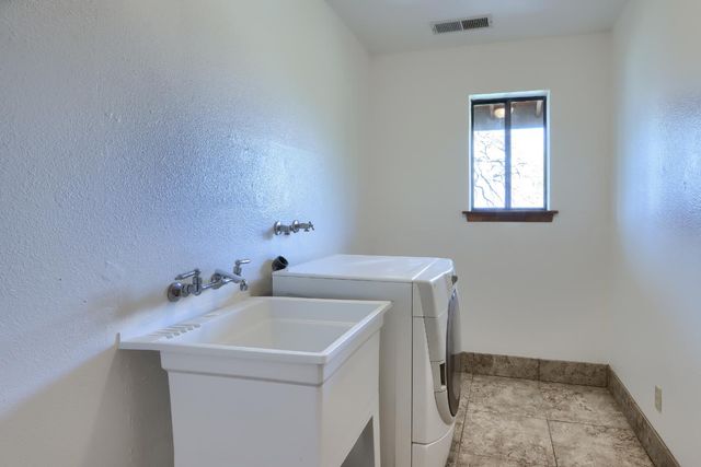 41345 Lilley Mountain Drive, Coarsegold, CA 93614