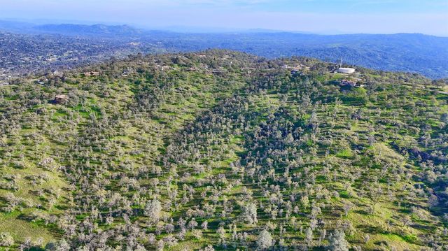 41345 Lilley Mountain Drive, Coarsegold, CA 93614