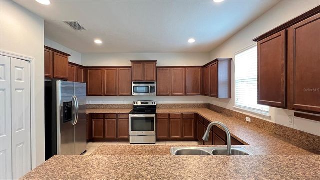 16048 YELLOWEYED DRIVE, Clermont, FL 34714