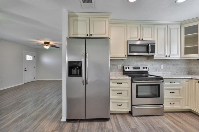 4306 STRAUSS ROAD, Plant City, FL 33565
