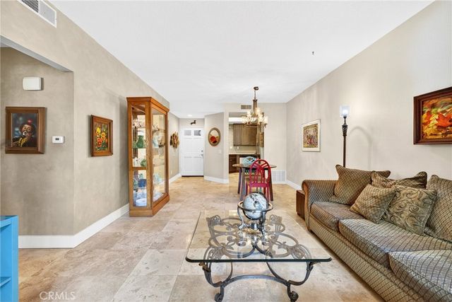 96 Abrigo, Rancho Santa Margarita, CA 92688