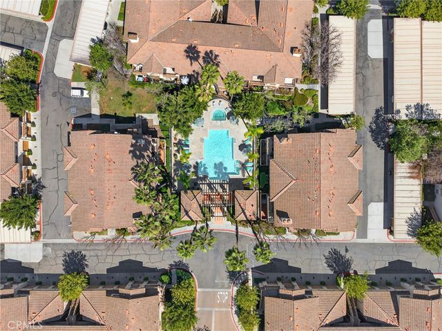 96 Abrigo, Rancho Santa Margarita, CA 92688