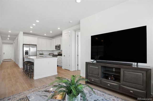 15979 Xanthia Way, Thornton, CO 80602