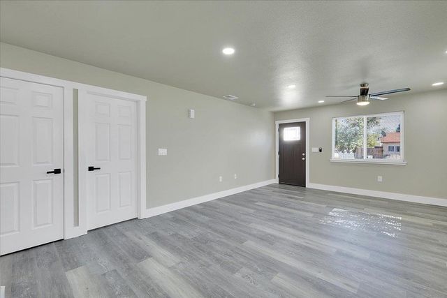 4470 College Way, Olivehurst, CA 95961