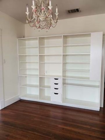 921 W Oak Street, Denton, TX 76201