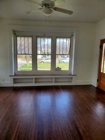 921 W Oak Street, Denton, TX 76201