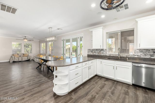 2944 S SABRINA Circle, Mesa, AZ 85212