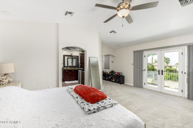 2944 S SABRINA Circle, Mesa, AZ 85212