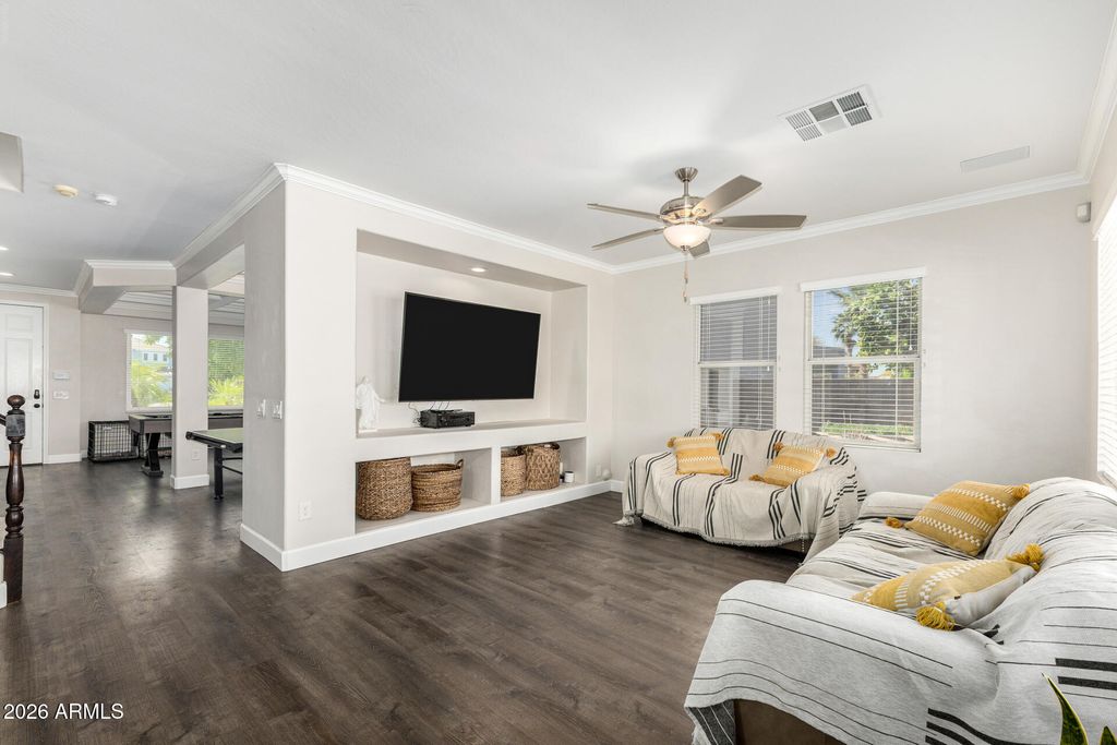 Image 15 of property listing at 2944 S SABRINA Circle, Mesa, AZ 85212