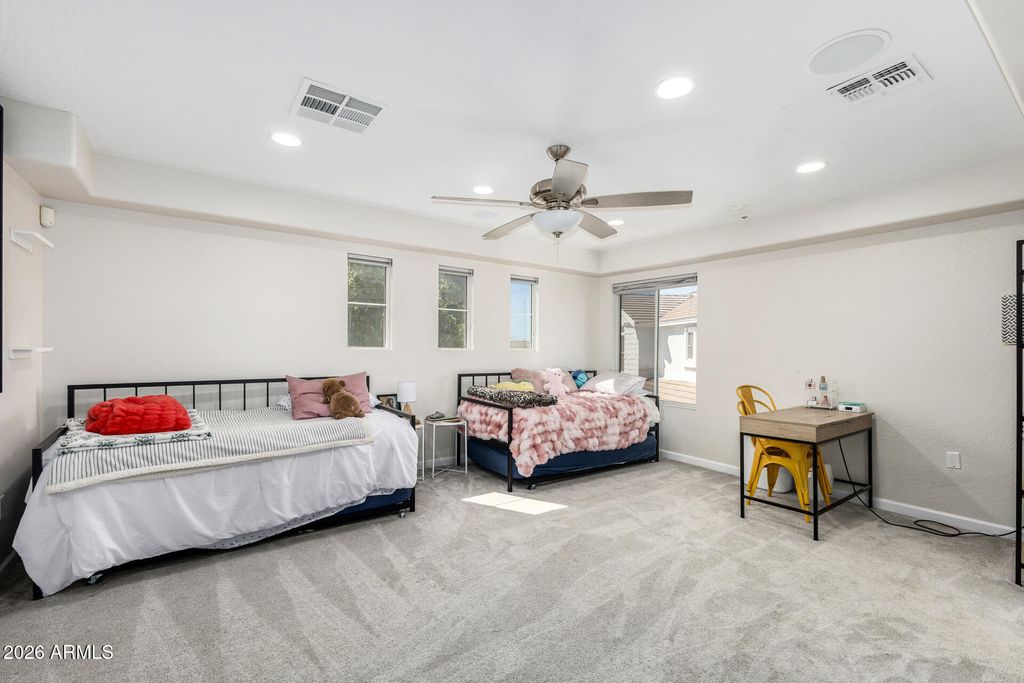 Image 32 of property listing at 2944 S SABRINA Circle, Mesa, AZ 85212