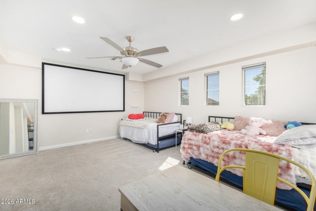 Image 34 of property listing at 2944 S SABRINA Circle, Mesa, AZ 85212