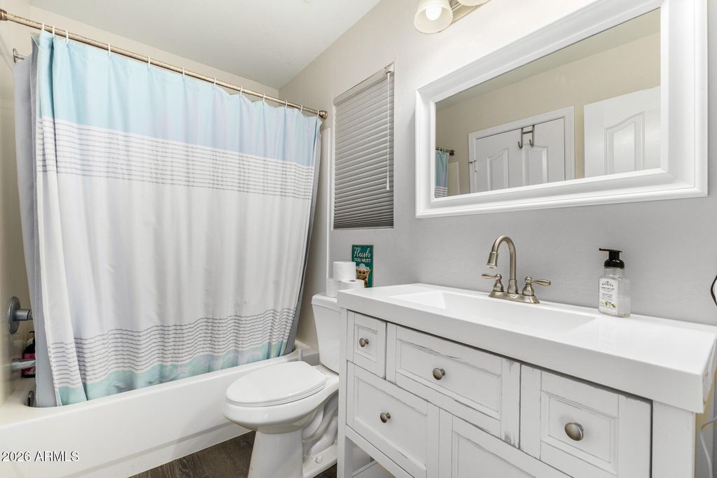 Image 43 of property listing at 2944 S SABRINA Circle, Mesa, AZ 85212