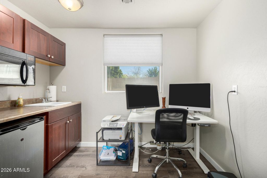 Image 55 of property listing at 2944 S SABRINA Circle, Mesa, AZ 85212