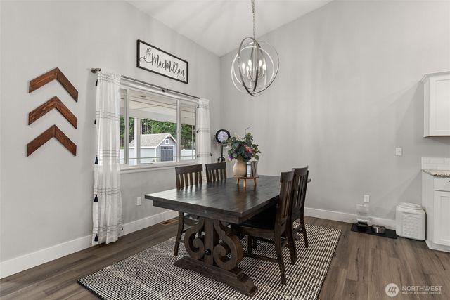 611 Woodside Road, Cosmopolis, WA 98537