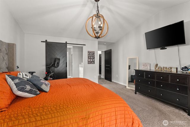 611 Woodside Road, Cosmopolis, WA 98537