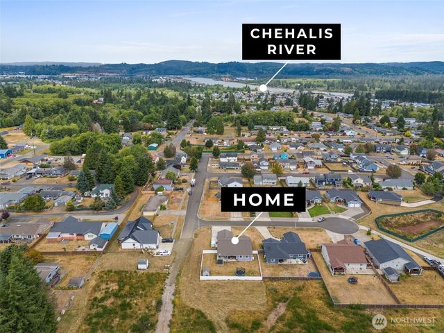 611 Woodside Road, Cosmopolis, WA 98537