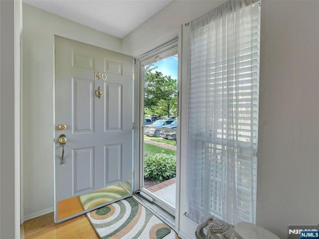 140 Cherry Street, Jersey City, NJ 07305
