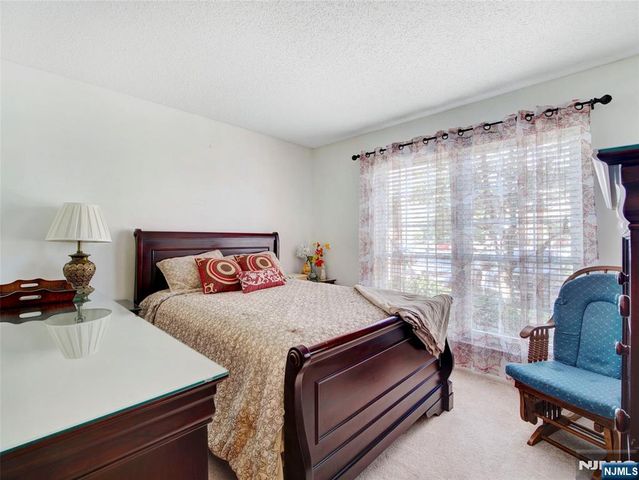 140 Cherry Street, Jersey City, NJ 07305