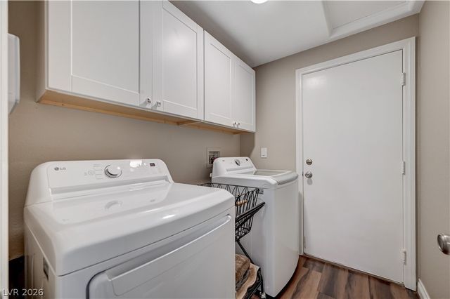 9241 Hidden Harbor Avenue, Las Vegas, NV 89148