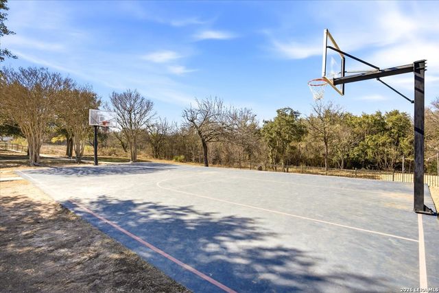 10434 Gazelle Clf, San Antonio, TX 78245
