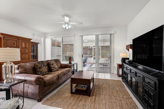 9776 N Sandy Mesa Place, Tucson, AZ 85743