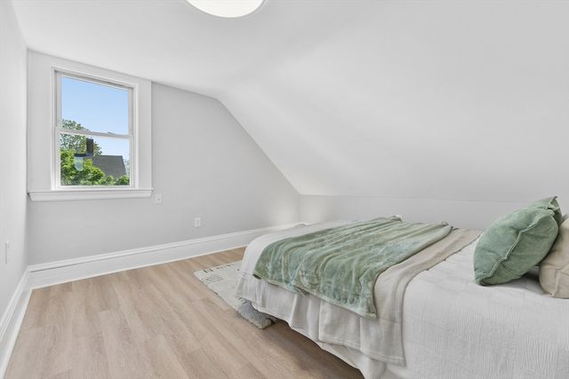 94 Cushing 3, Waltham, MA 02453