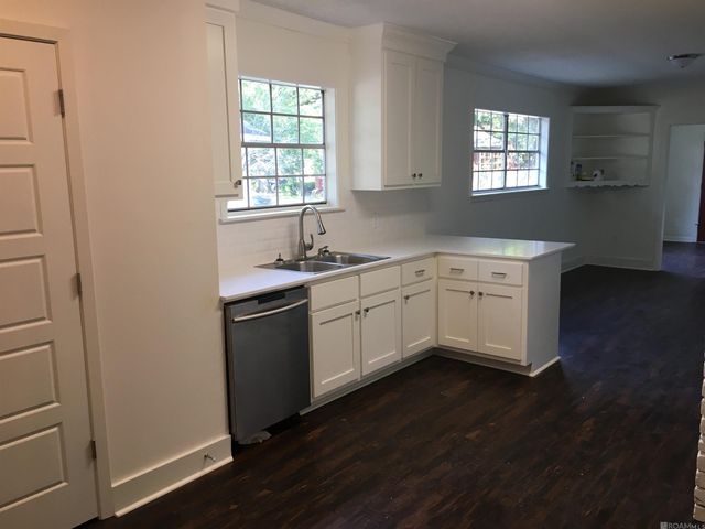 802 S 18th St, Baton Rouge, LA 70802