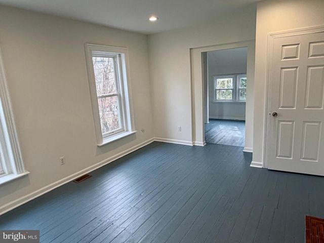 636 N 40TH ST, Philadelphia, PA 19104