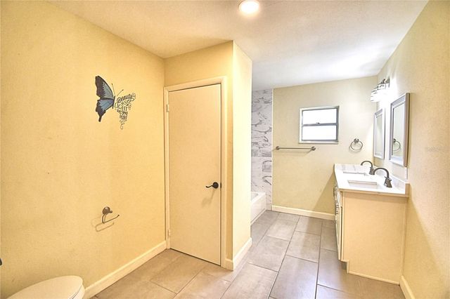 3225 OAKLAND ROAD N, Lakeland, FL 33801