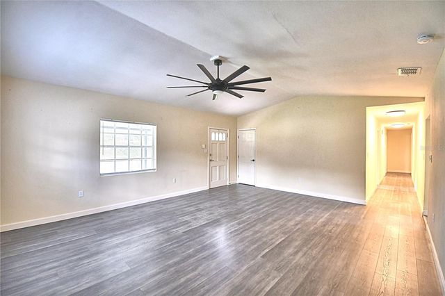 3225 OAKLAND ROAD N, Lakeland, FL 33801