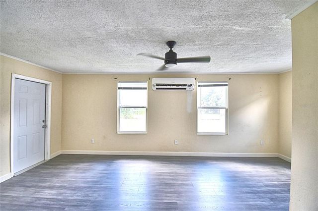 3225 OAKLAND ROAD N, Lakeland, FL 33801