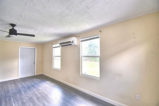 3225 OAKLAND ROAD N, Lakeland, FL 33801