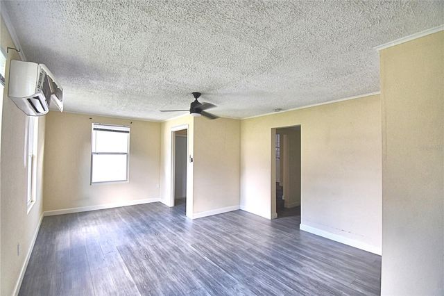 3225 OAKLAND ROAD N, Lakeland, FL 33801