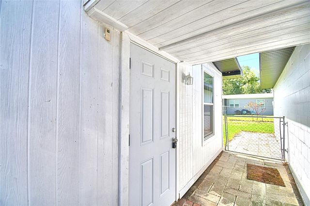 3225 OAKLAND ROAD N, Lakeland, FL 33801