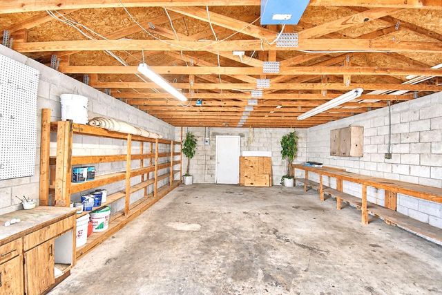 3225 OAKLAND ROAD N, Lakeland, FL 33801