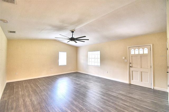 3225 OAKLAND ROAD N, Lakeland, FL 33801