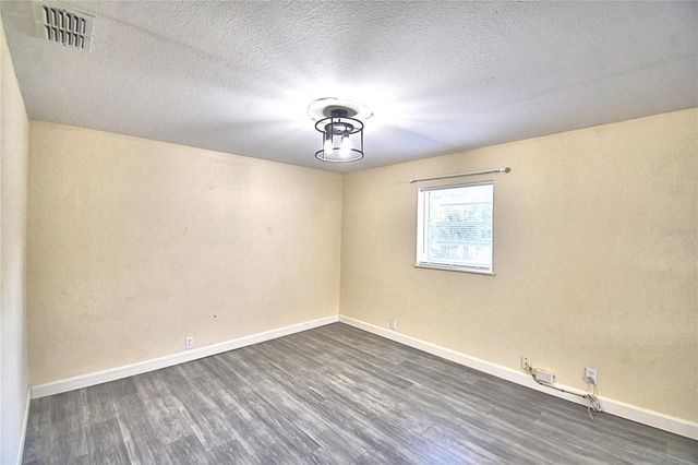 3225 OAKLAND ROAD N, Lakeland, FL 33801