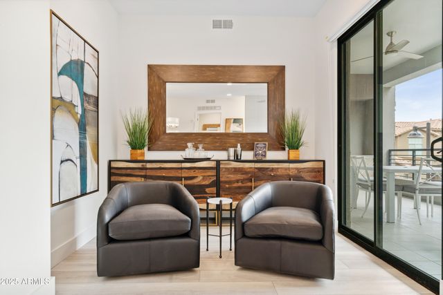 5250 E DEER VALLEY Drive 342, Phoenix, AZ 85054