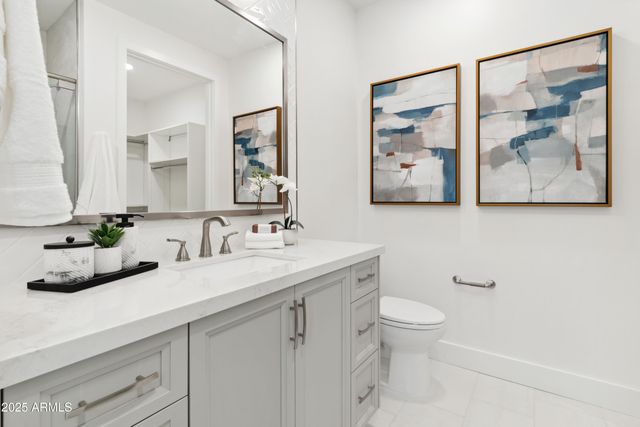 5250 E DEER VALLEY Drive 342, Phoenix, AZ 85054