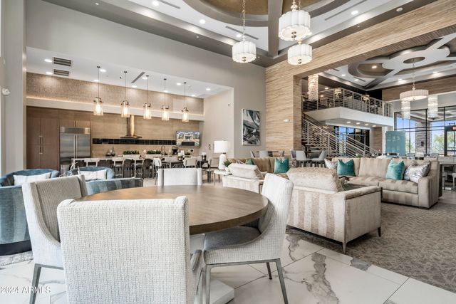 5250 E DEER VALLEY Drive 342, Phoenix, AZ 85054