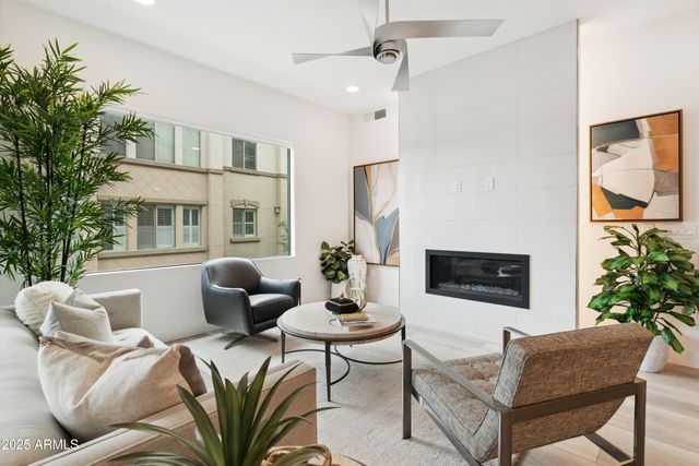 5250 E DEER VALLEY Drive 342, Phoenix, AZ 85054