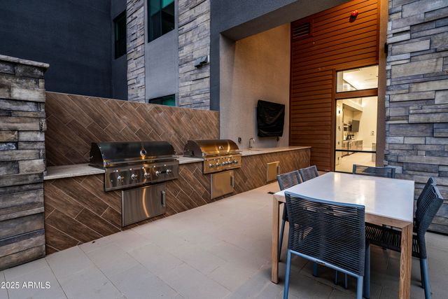 5250 E DEER VALLEY Drive 342, Phoenix, AZ 85054