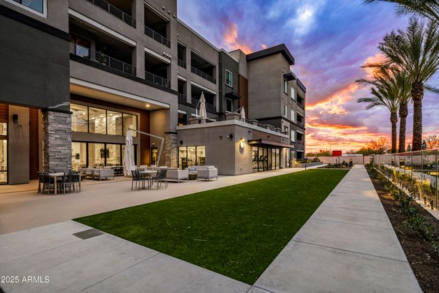 5250 E DEER VALLEY Drive 342, Phoenix, AZ 85054