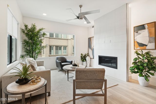 5250 E DEER VALLEY Drive 342, Phoenix, AZ 85054